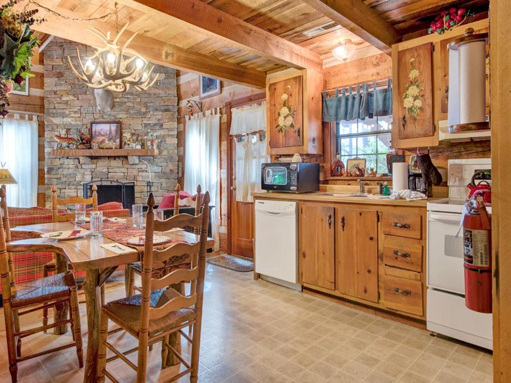 Villa Fox Den Gatlinburg Esterno foto