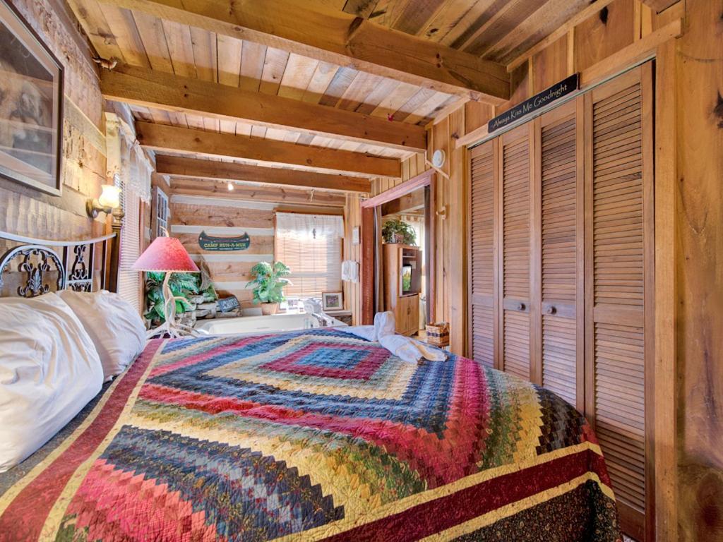 Villa Fox Den Gatlinburg Esterno foto